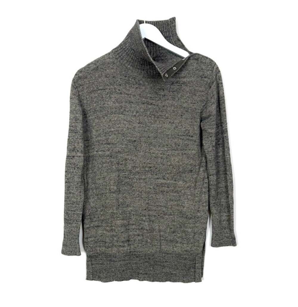 Gap Button Turtleneck Pullover Sweater